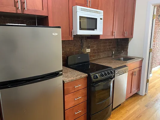 Rented by Novum Properties, Inc. | media 16