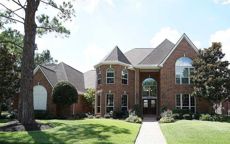 1st image of 21318 Lochmere Ln