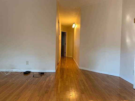 4th image of 45 W 118th St #5R