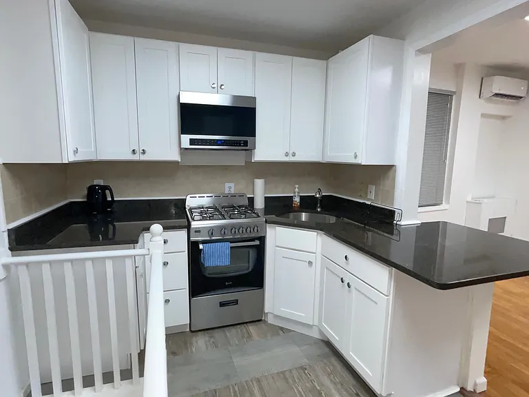 1101 Banner Ave #2 — Photo 1