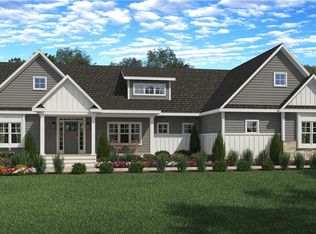 2 Venus Dr, Warwick, RI 02818