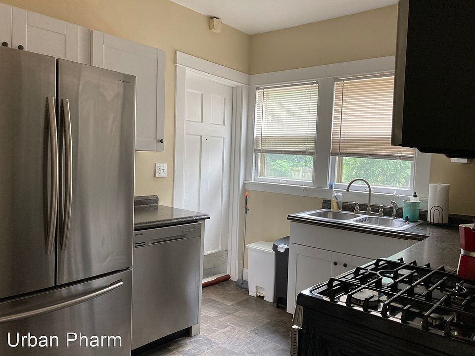 1st image of 610 Union Ave SE #1