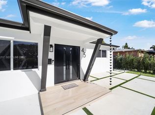 Breezeswept Estates, North Miami, FL 33161