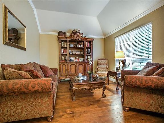 5th image of 10309 Natalie Dr