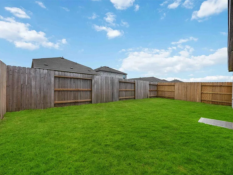 16842 Spotted Oak Dr — Photo 29