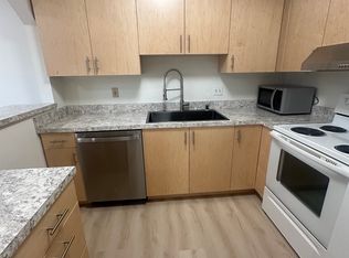 2526 W 27th Ave APT 6, Anchorage, AK 99517