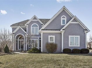 11378 S Belmont Dr, Olathe, KS 66061