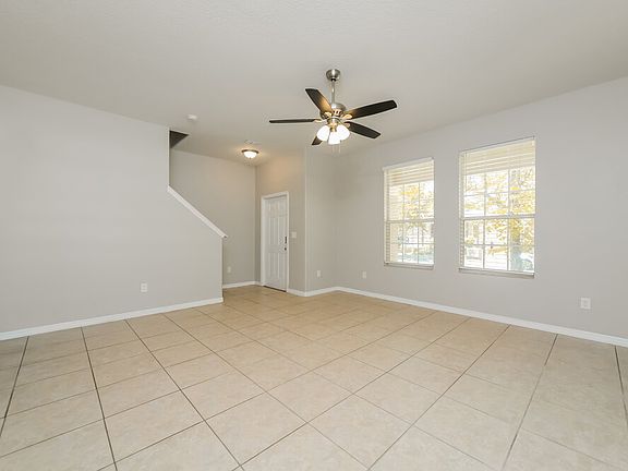 5th image of 3207 Bayflower Ave