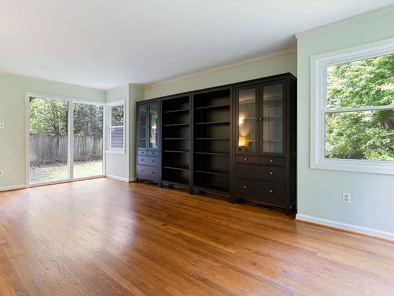 2206 N Taft St — Photo 15