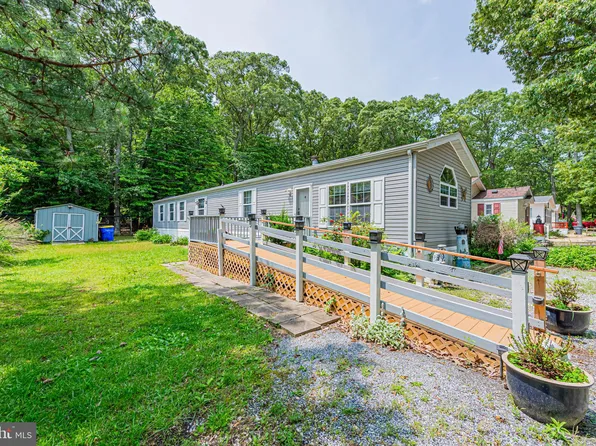 35020 South Dr, Lewes, DE 19958