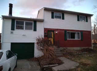 7098 Petri Dr, Cincinnati, OH 45230