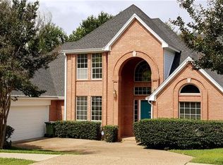 2408 Winding Hollow Ln, Arlington, TX 76006