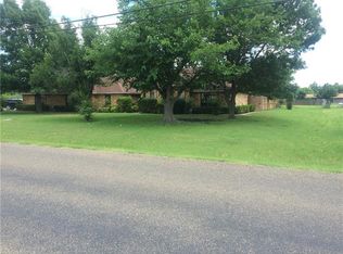 114 N Lowrance Rd, Red Oak, TX 75154