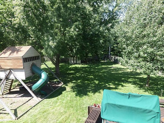 2nd image of 4299 Mary Jane Pl