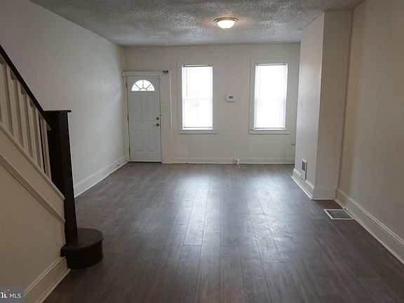 5th image of 1832 E Wishart St