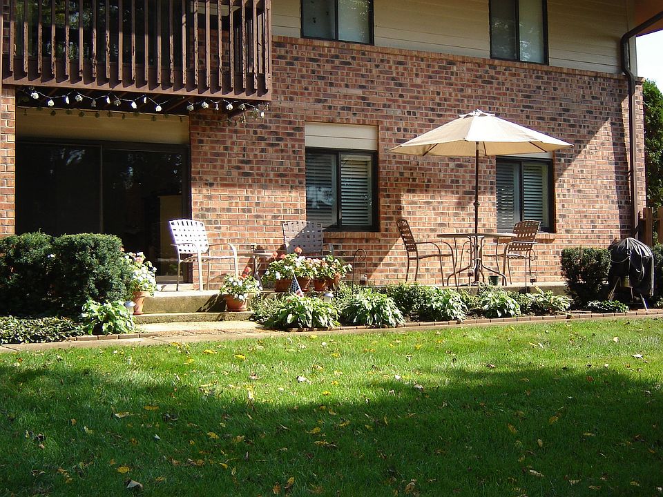 Desired 1st Floor unit with SW exposure