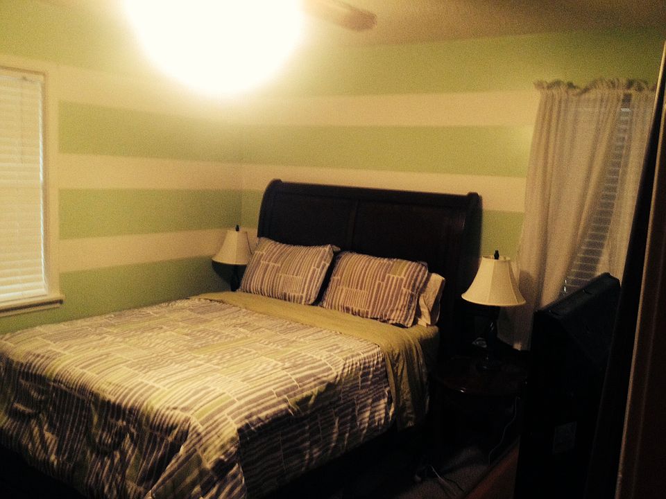 1st image of 119 McKnight Dr