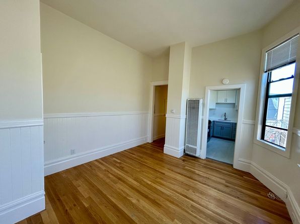 2015 Sacramento St APT 303
