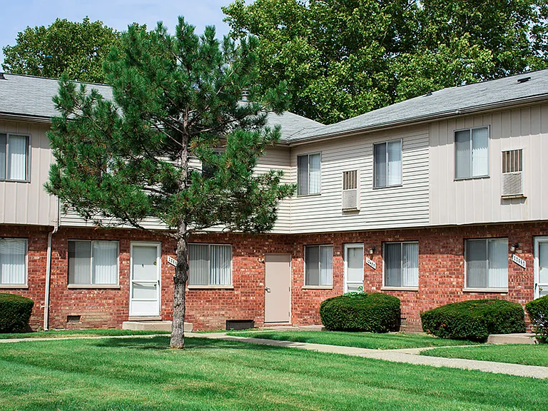 Coppertree Apartments & Townhomes — Photo 50