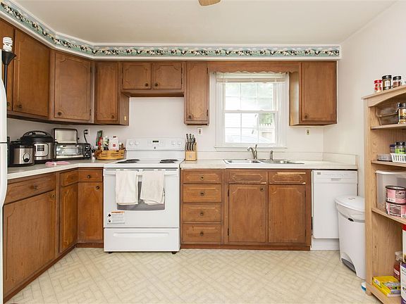 5th image of 54717 Terrace Ln