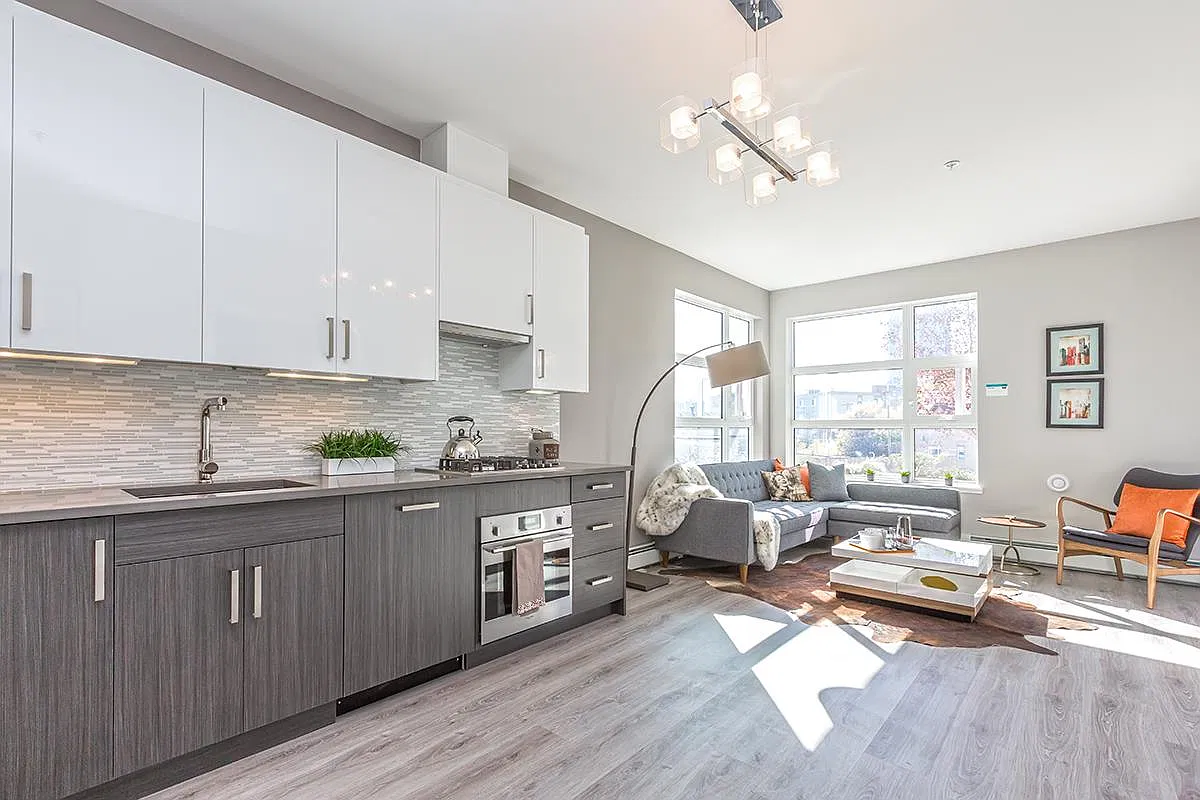 #110 - 515 4th Ave NE — Photo 1