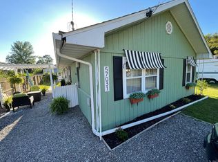 57031 Southshore Dr, Osceola, IN 46561