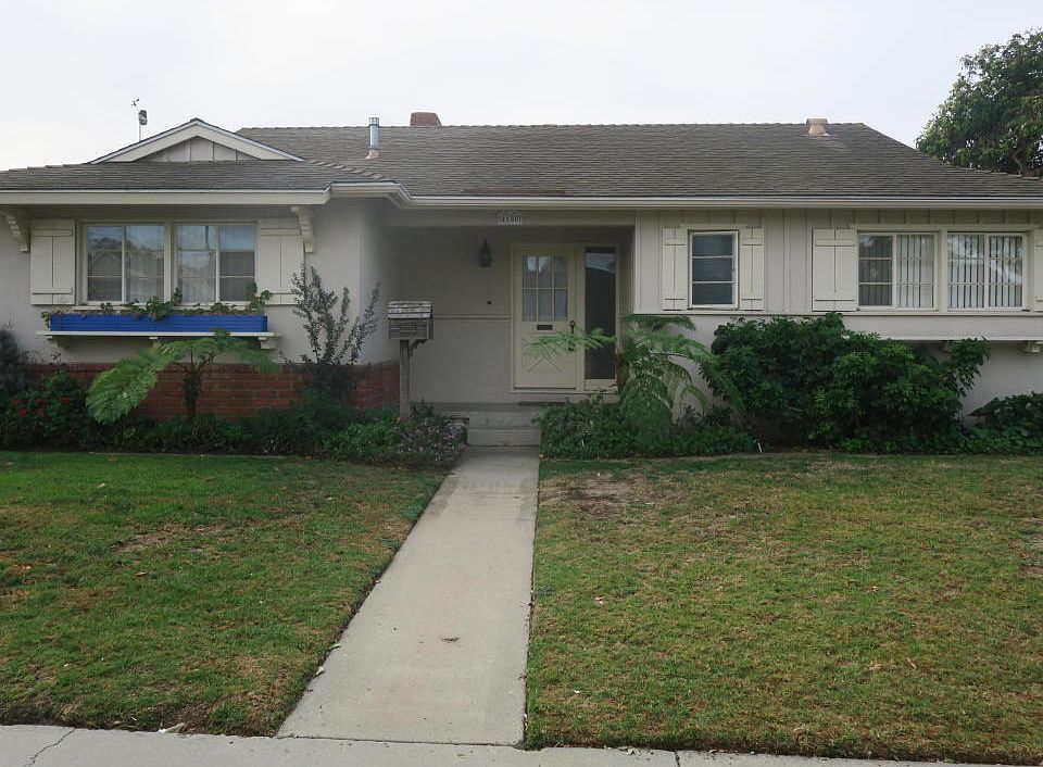 1st image of 4600 Student St