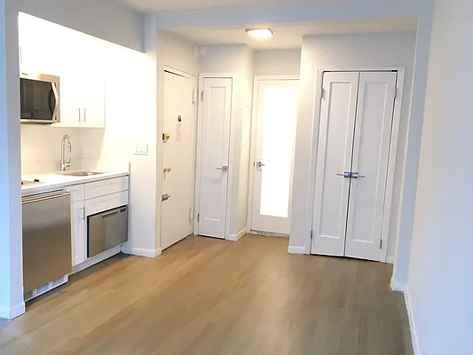 Rented by Sky Management | media 4