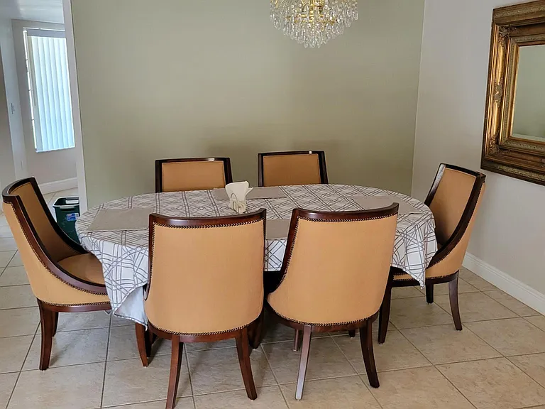 879 Meadowland Dr #K — Photo 8