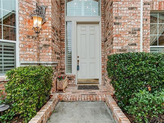 3rd image of 8909 Ponderosa Dr