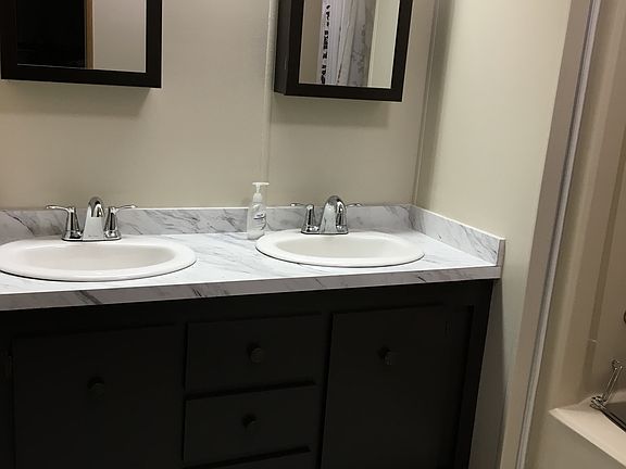 3rd image of 2111 Lois Blvd