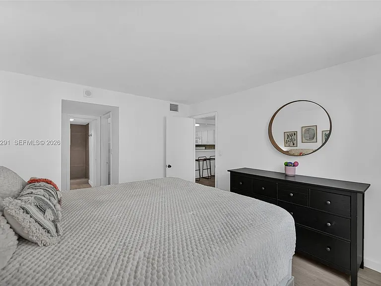 345 Ocean Dr #623 — Photo 33