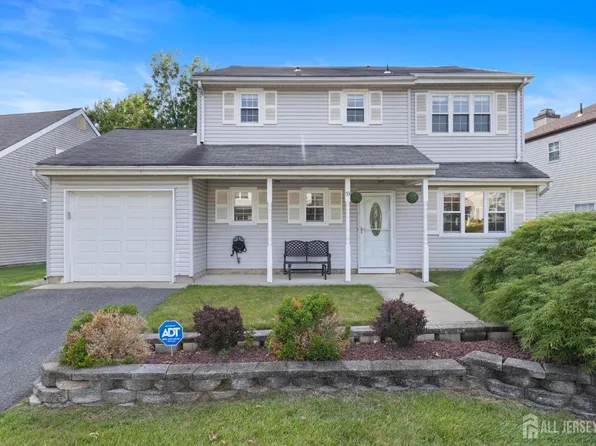 55 Nottingham Dr, Old Bridge, NJ 08857