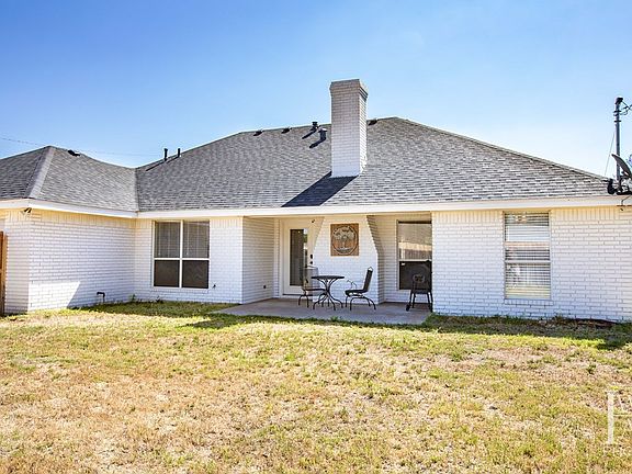3rd image of 3325 Whittle Way