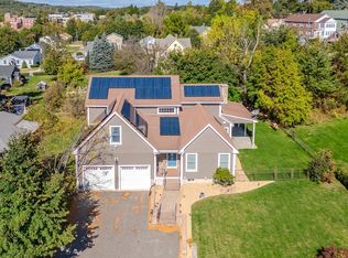 91 Francis St, Worcester, MA 01606