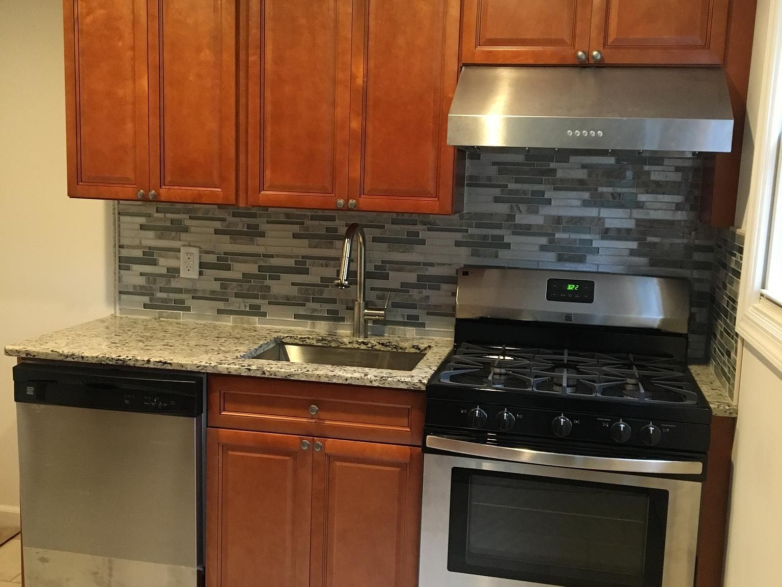 100 Sand Rd, Westwood, NJ 07675 Zillow