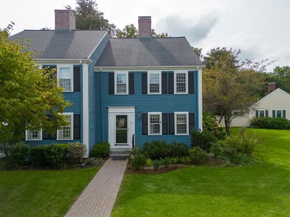13 Doran Farm Ln #13, Lexington, MA 02420
