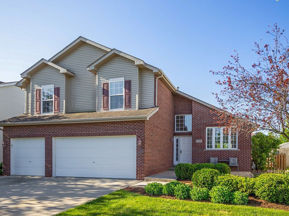 1st image of 7606 Red Oak Dr
