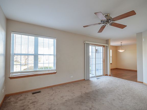 3rd image of 39238 N Aberdeen Ln