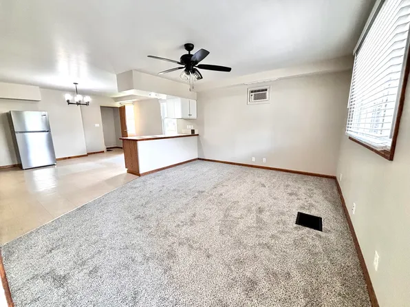 553 Foundry St, Pittsburgh, PA 15215