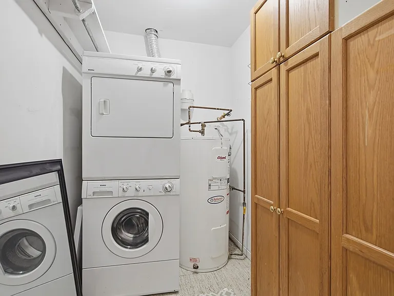 127 Belmont Dr #909 — Photo 25