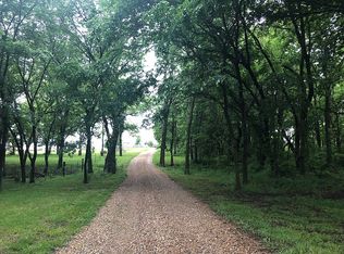 1754 140th St, Eureka, KS 67045