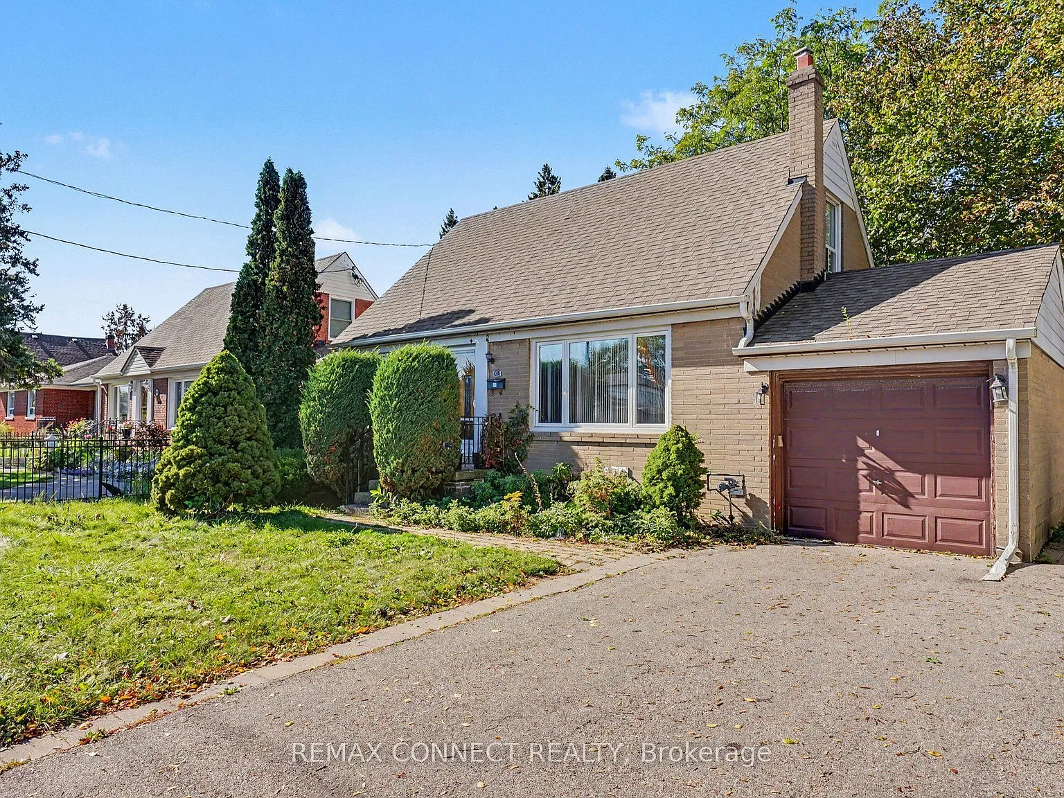4 bed, $3,450 — Photo 1