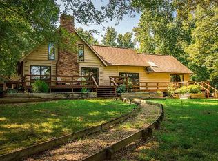 7595 New Hope Rd, Big Sandy, TN 38221