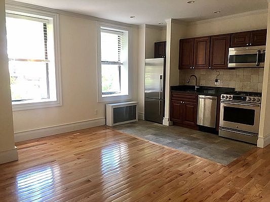 3rd image of 449 W 152nd St #1E