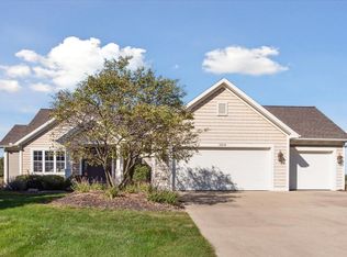10543 Caribou Ct, Zeeland, MI 49464