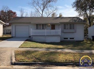 3621 SW 38th Ter, Topeka, KS 66610