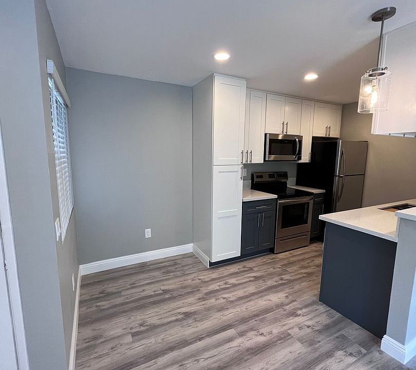 1st image of 4465 48th St #4
