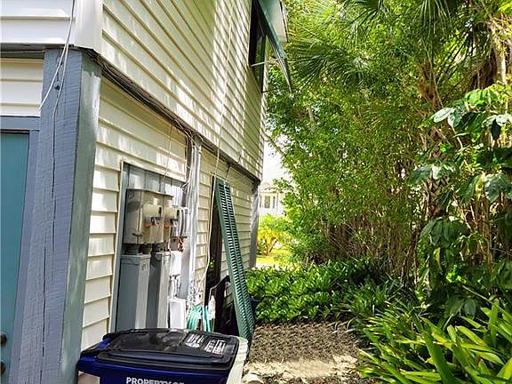 5th image of 914 North St
