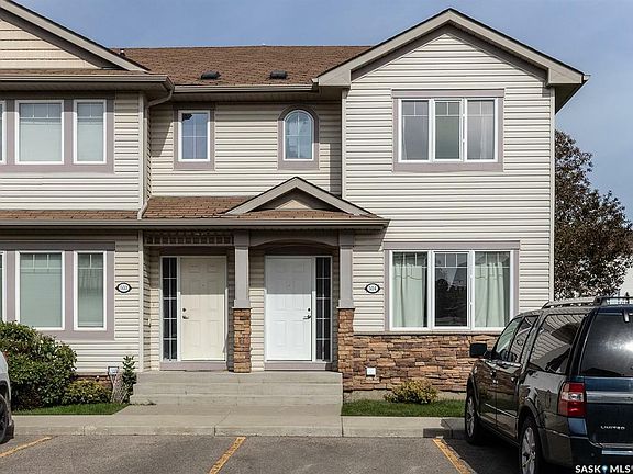 2nd image of 303 Slimmon Pl #504
